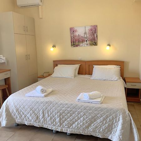 Dionysios Studios Skala  Екстериор снимка