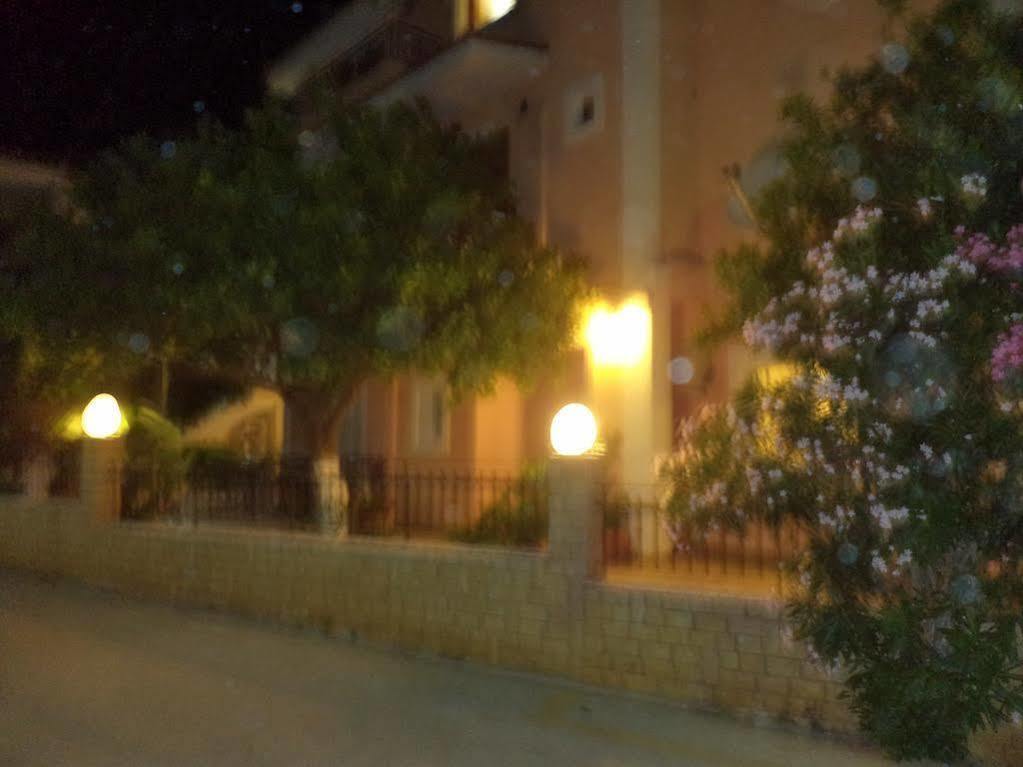 Dionysios Studios Skala  Екстериор снимка